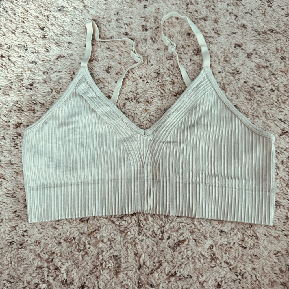 NWOT Aerie Offline Sports Bra